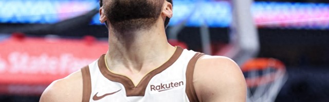 半岛体育APP-再打1场！皮尔斯用19年书写的得分纪录，就要被库里超越了|保罗·皮尔斯|斯蒂芬·库里|波士顿凯尔特人队|保罗-皮尔斯|杰森-塔图姆_新浪体育_新浪新闻