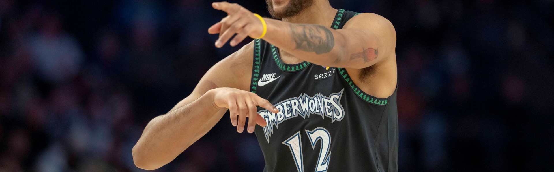 华子打趣球队打快：因为我们有海兰德&amp;道苏姆和李凯尔啊