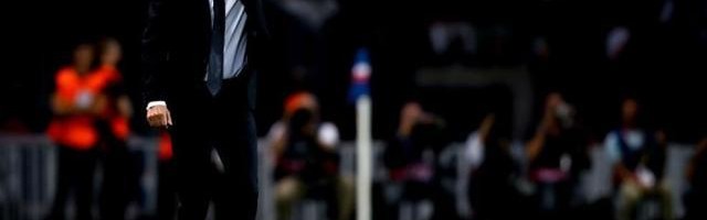 半岛体育官方网站-阿莱格里：尤文错过拿分机会 主场打巴黎会更强大